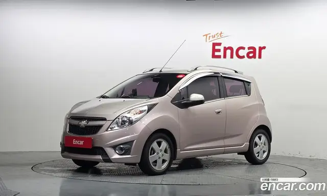Chevrolet Spark 2012 1.0 автомат (гидро), миниатюра 1