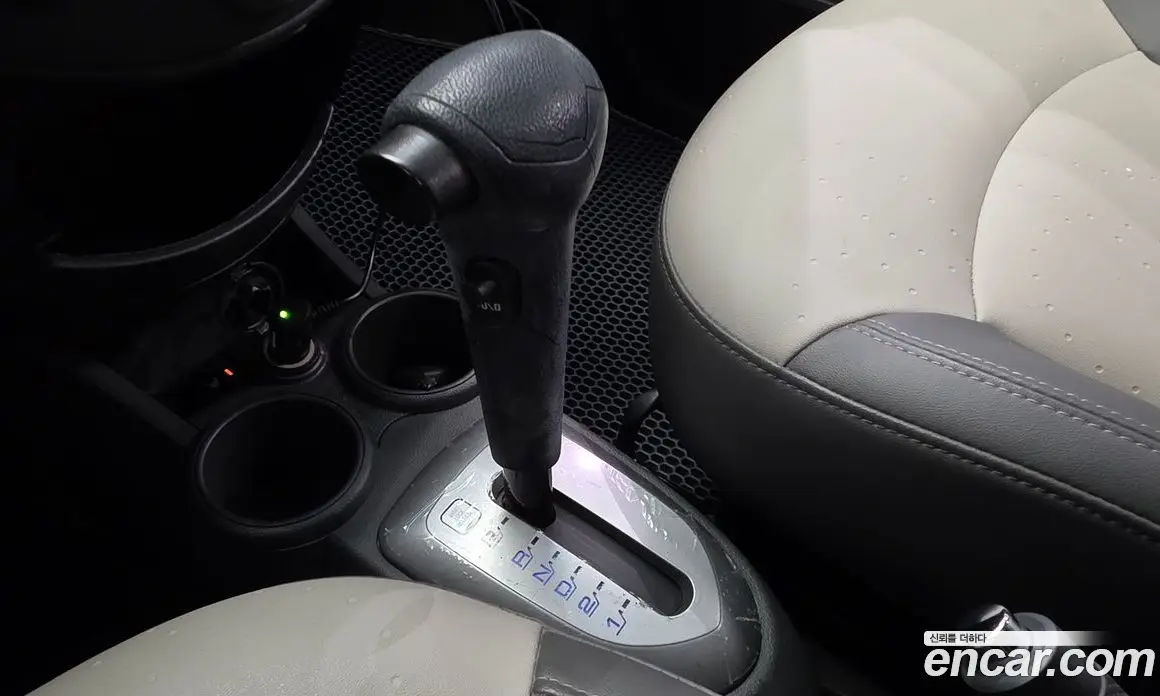 Chevrolet Spark 2012 1.0 автомат (гидро), фото 12