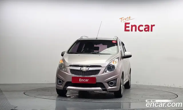 Chevrolet Spark 2012 1.0 автомат (гидро), миниатюра 3