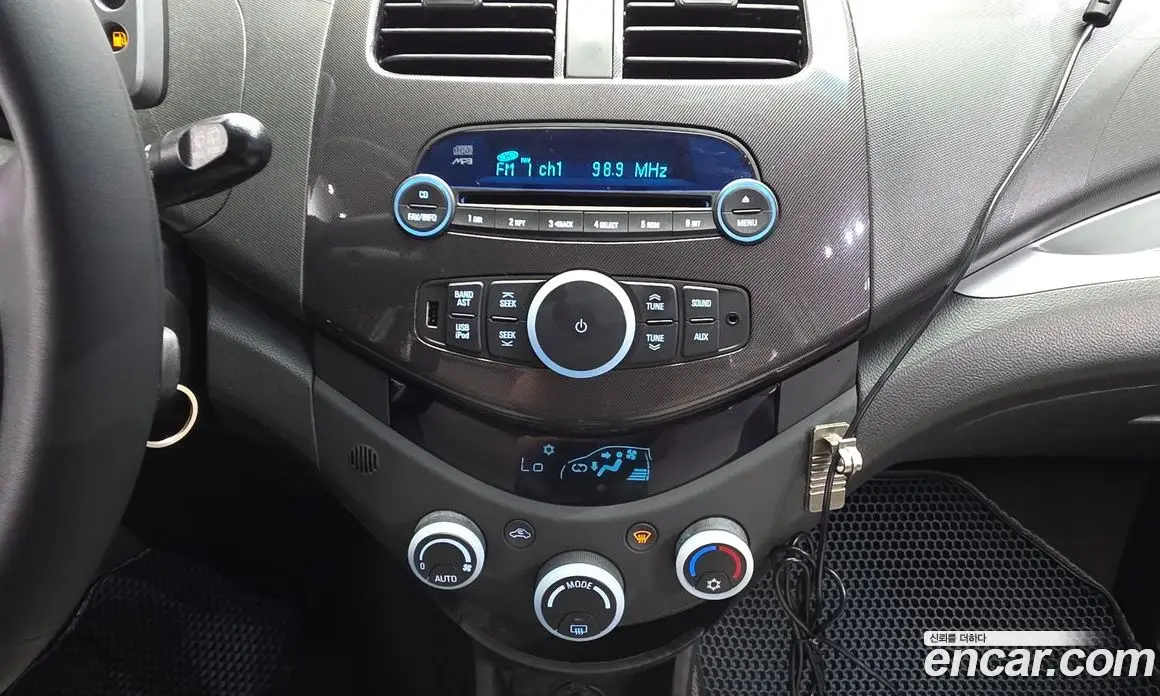 Chevrolet Spark 2012 1.0 автомат (гидро), фото 21