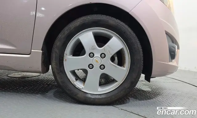 Chevrolet Spark 2012 1.0 автомат (гидро), миниатюра 7