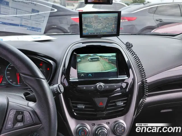 Chevrolet Spark 2015 1.0 автомат (гидро), миниатюра 10