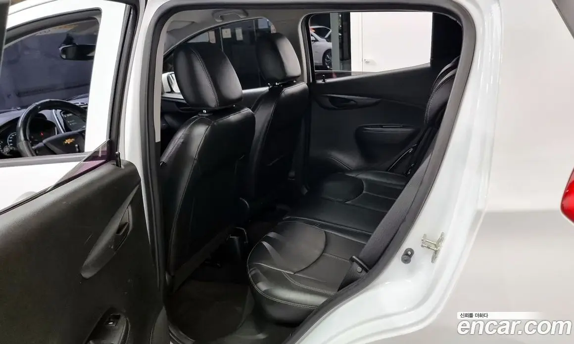 Chevrolet Spark 2016 1.0 автомат (гидро), фото 13