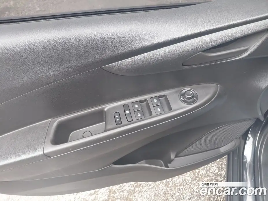 Chevrolet Spark 2016 1.0 автомат (гидро), фото 14