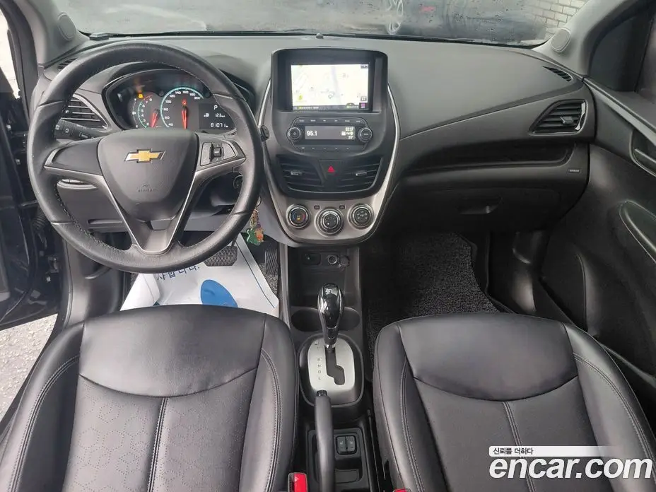 Chevrolet Spark 2016 1.0 автомат (гидро), фото 9