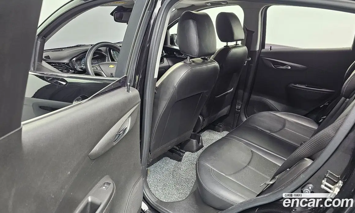 Chevrolet Spark 2017 1.0 автомат (гидро), фото 11