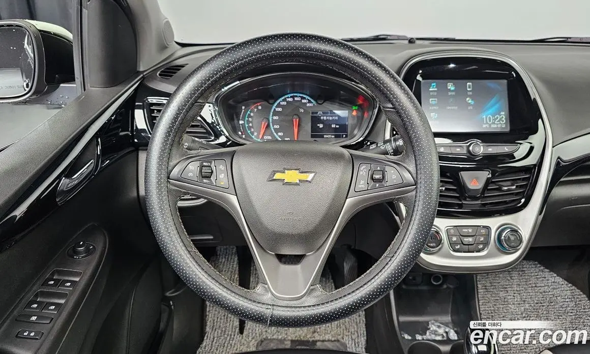 Chevrolet Spark 2017 1.0 автомат (гидро), фото 14