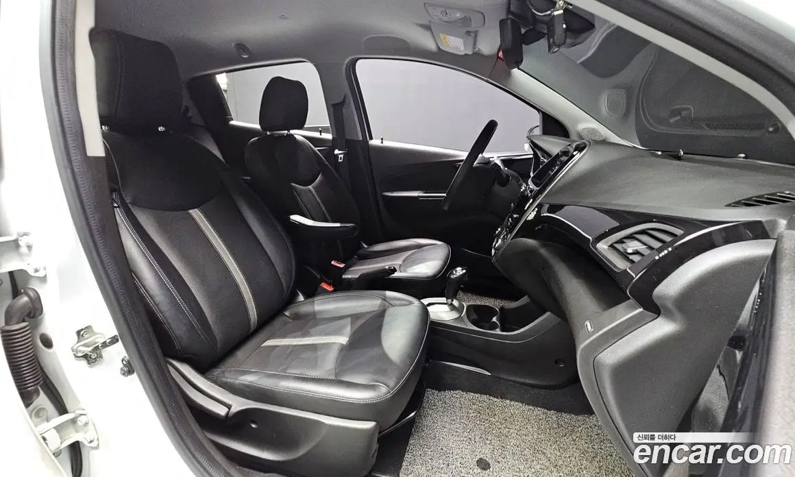 Chevrolet Spark 2020 1.0 автомат (гидро), фото 16
