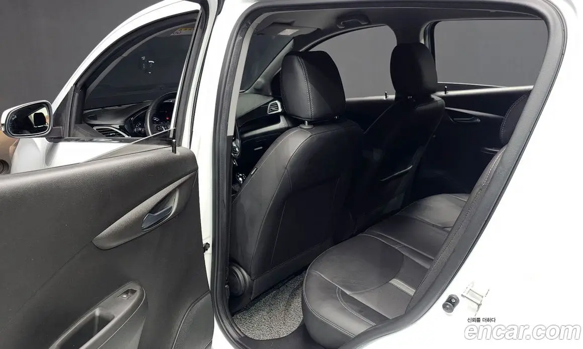 Chevrolet Spark 2020 1.0 автомат (гидро), фото 17