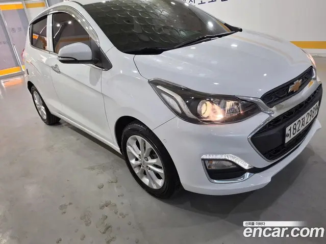 Chevrolet Spark 2020 1.0 автомат (гидро), миниатюра 3