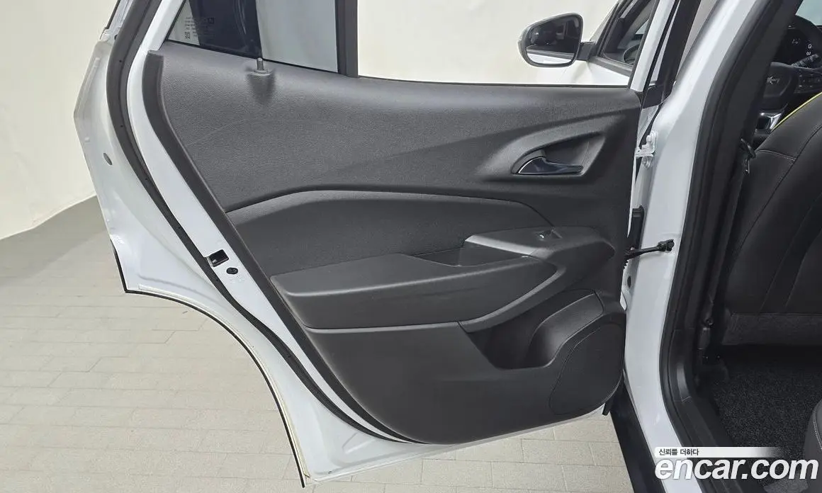 Chevrolet Trax 2023 1.2 автомат (гидро), фото 15