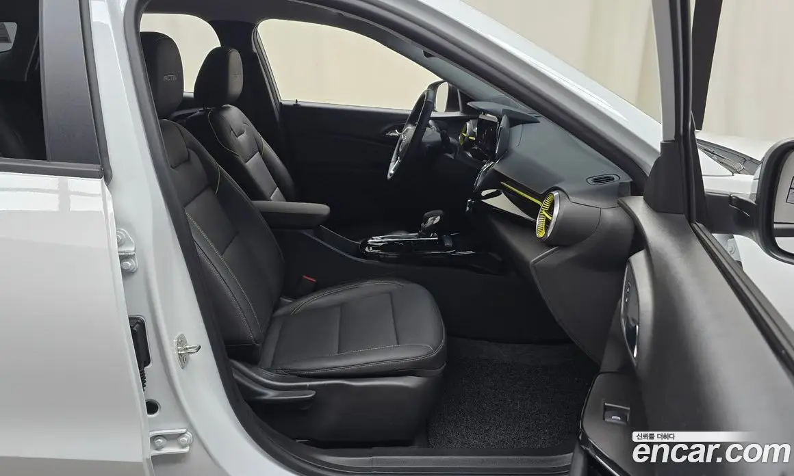 Chevrolet Trax 2023 1.2 автомат (гидро), фото 16