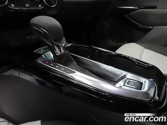 Chevrolet Trax 2024 1.2 автомат (гидро), миниатюра 11