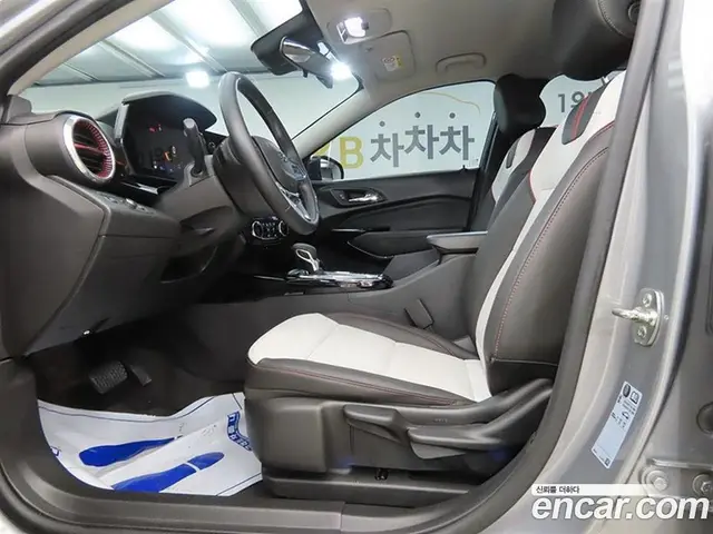 Chevrolet Trax 2024 1.2 автомат (гидро), миниатюра 5