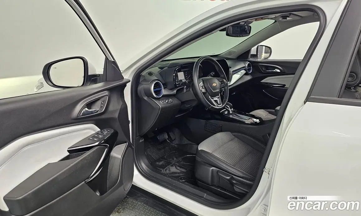 Chevrolet Trax 2024 1.2 автомат (гидро), фото 16