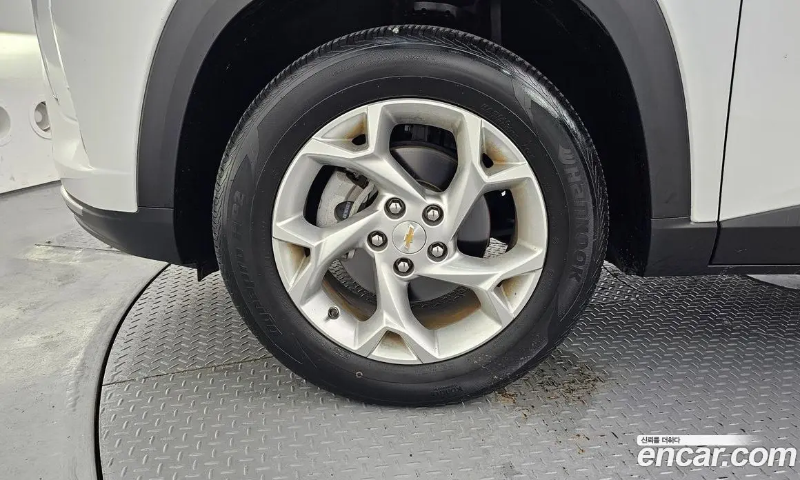 Chevrolet Trax 2024 1.2 автомат (гидро), фото 5