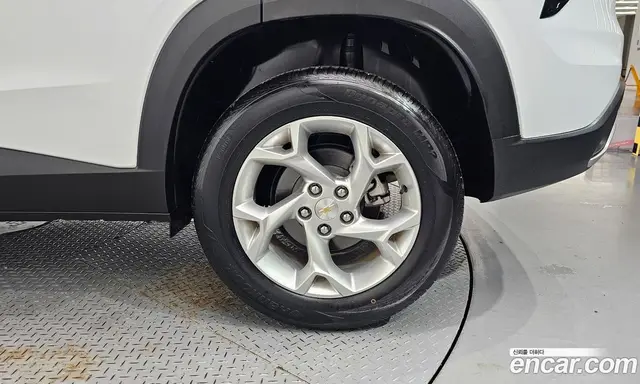 Chevrolet Trax 2024 1.2 автомат (гидро), миниатюра 7