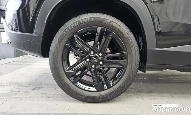 Chevrolet Trax 2025 1.2 автомат (гидро), миниатюра 5