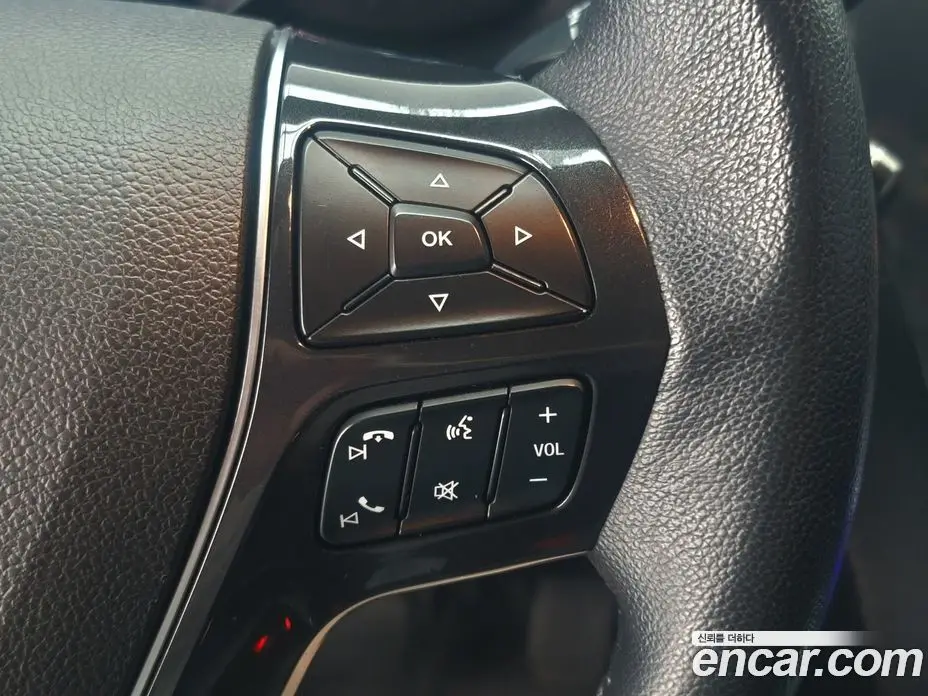Ford Explorer 2017 2.3 автомат (гидро), фото 20