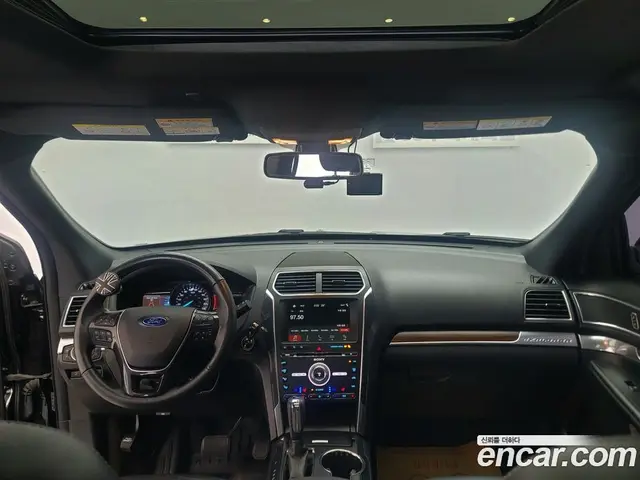 Ford Explorer 2017 2.3 автомат (гидро), миниатюра 7