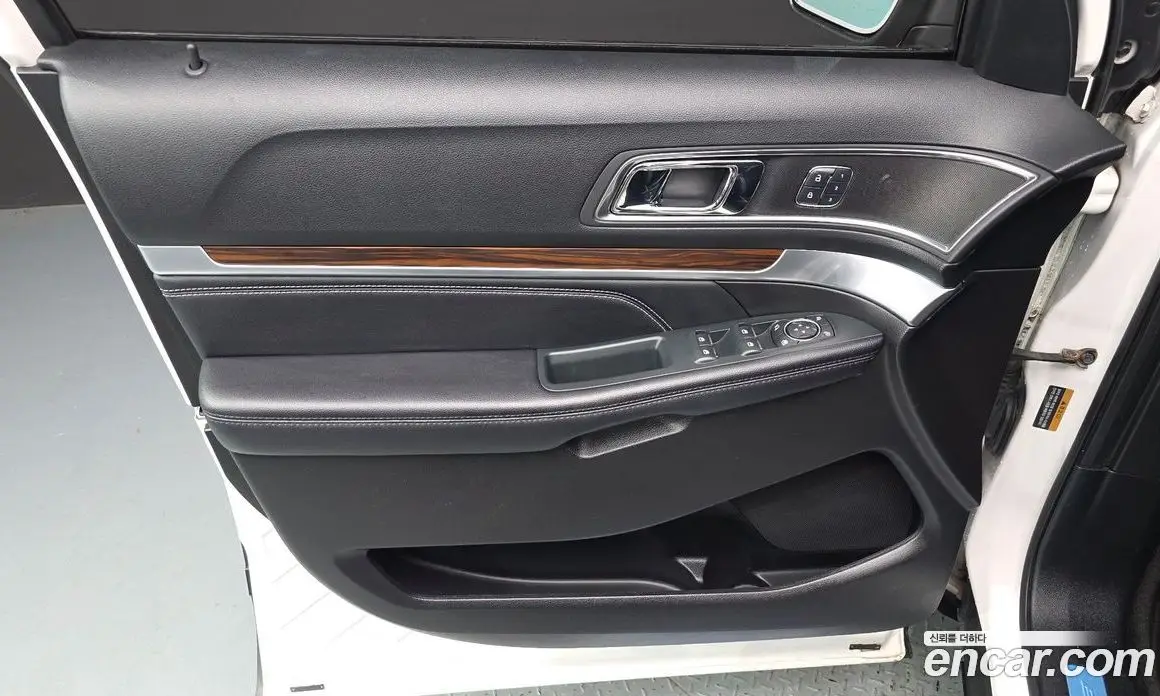 Ford Explorer 2018 3.5 автомат (гидро), фото 14