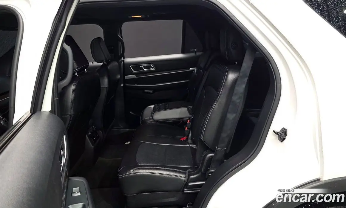 Ford Explorer 2018 3.5 автомат (гидро), фото 18