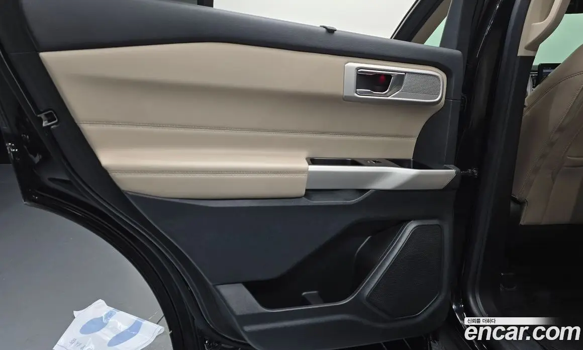 Ford Explorer 2021 2.3 автомат (гидро), фото 14