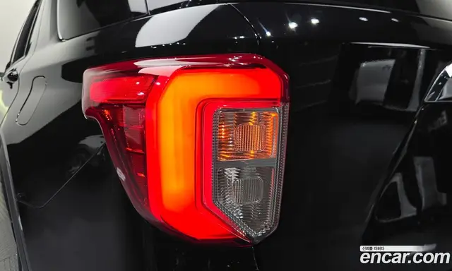Ford Explorer 2021 2.3 автомат (гидро), миниатюра 8