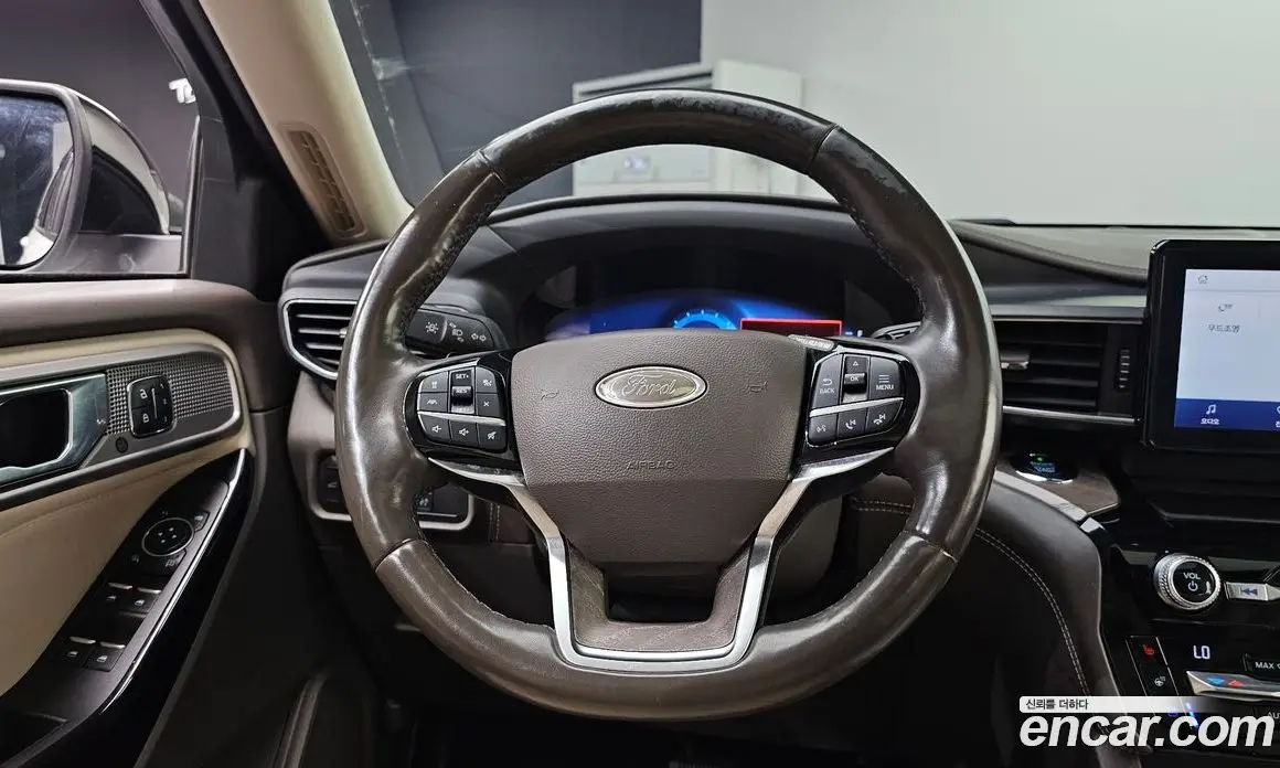 Ford Explorer 2021 3.0 автомат (гидро), фото 13