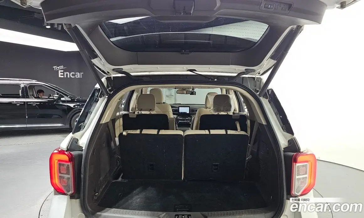 Ford Explorer 2021 3.0 автомат (гидро), фото 20