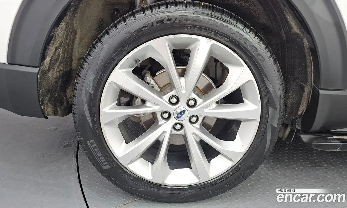 Ford Explorer 2021 3.0 автомат (гидро), фото 5