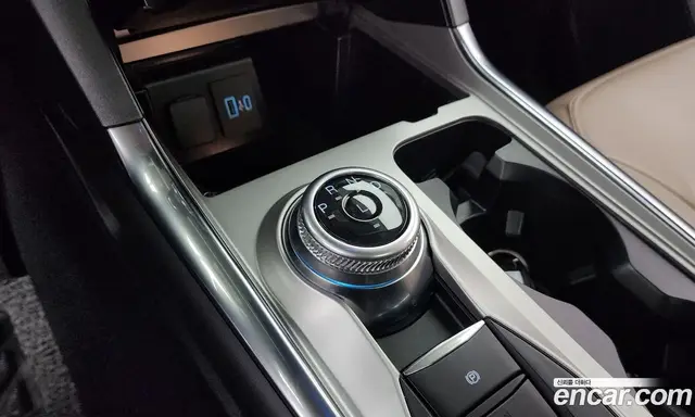 Ford Explorer 2023 2.3 автомат (гидро), миниатюра 12
