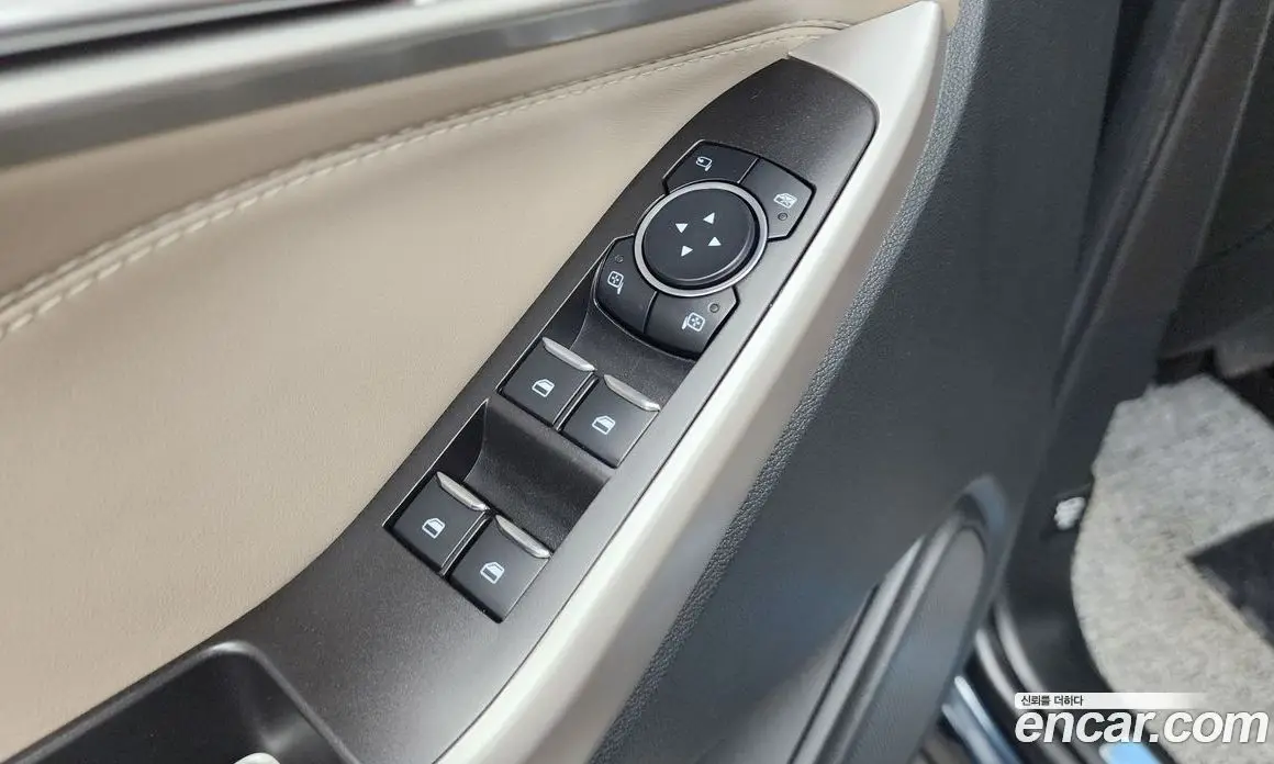 Ford Explorer 2023 2.3 автомат (гидро), фото 34