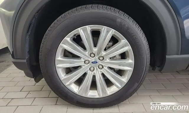 Ford Explorer 2023 2.3 автомат (гидро), миниатюра 5
