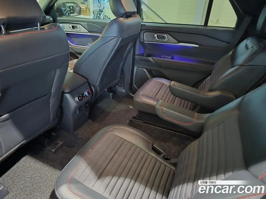 Ford Explorer 2025 2.3 автомат (гидро), фото 14