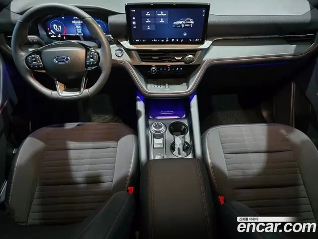 Ford Explorer 2025 2.3 автомат (гидро), миниатюра 8