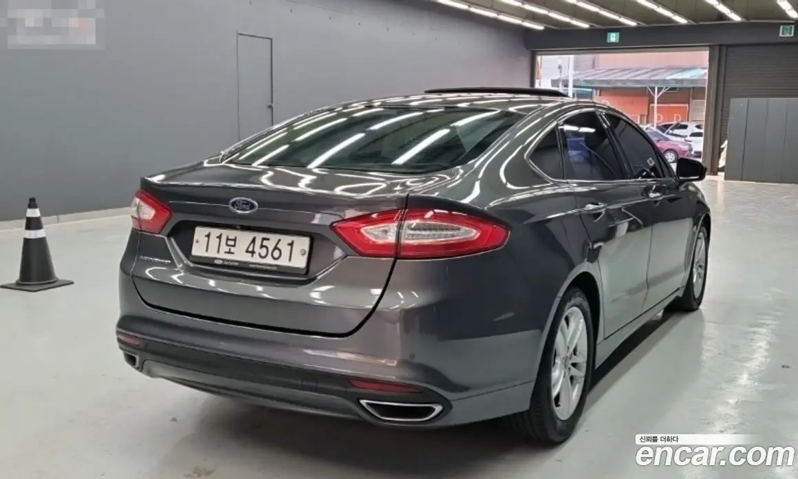 Ford Mondeo 2015 2.0 автомат (гидро), фото 2 Ford Mondeo 2015 2.0 автомат (гидро), фото 2