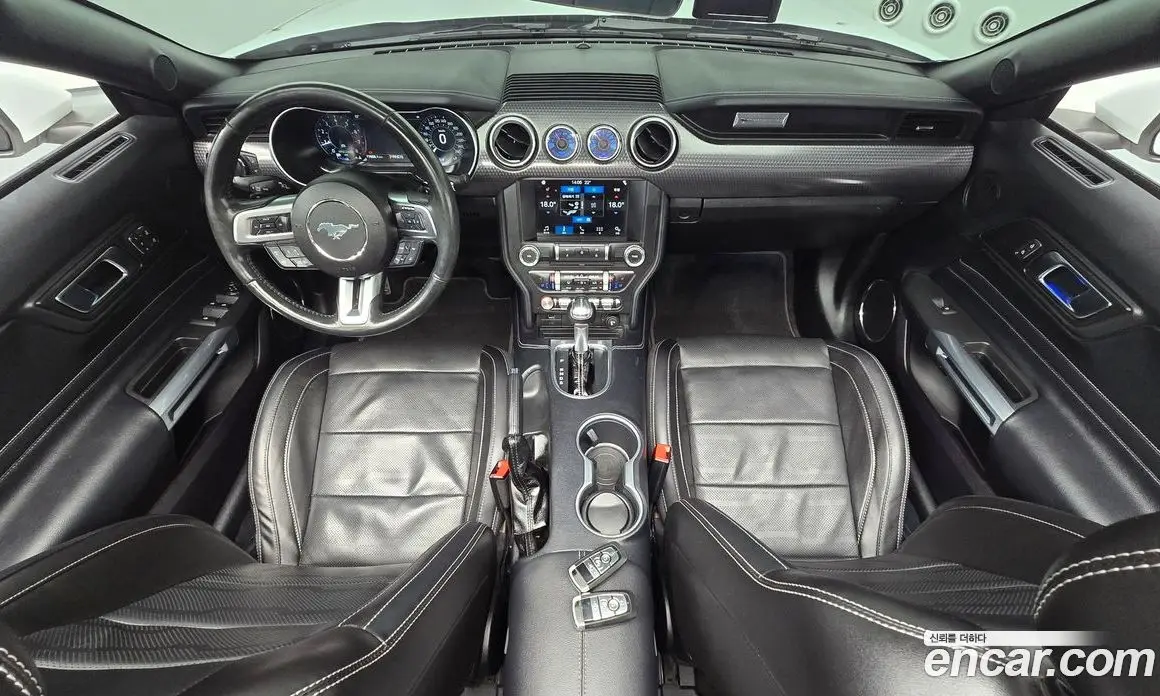 Ford Mustang 2018 2.3 автомат (гидро), фото 7