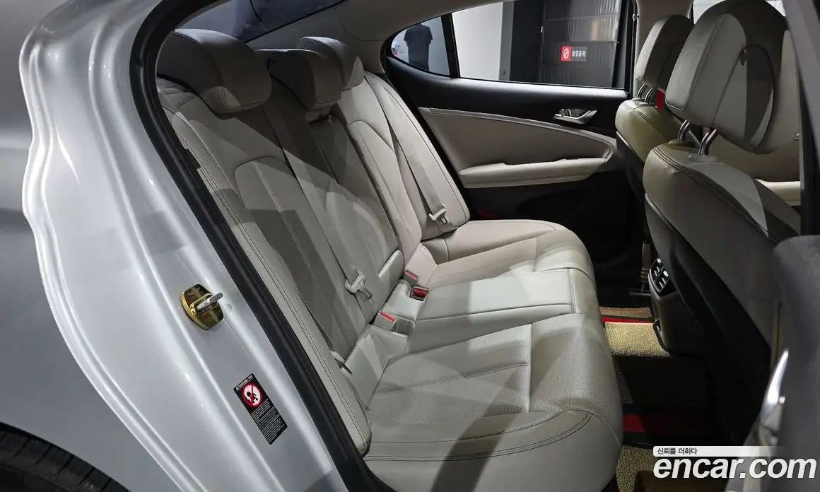 Genesis G70 2018 2.0 автомат (гидро), фото 17
