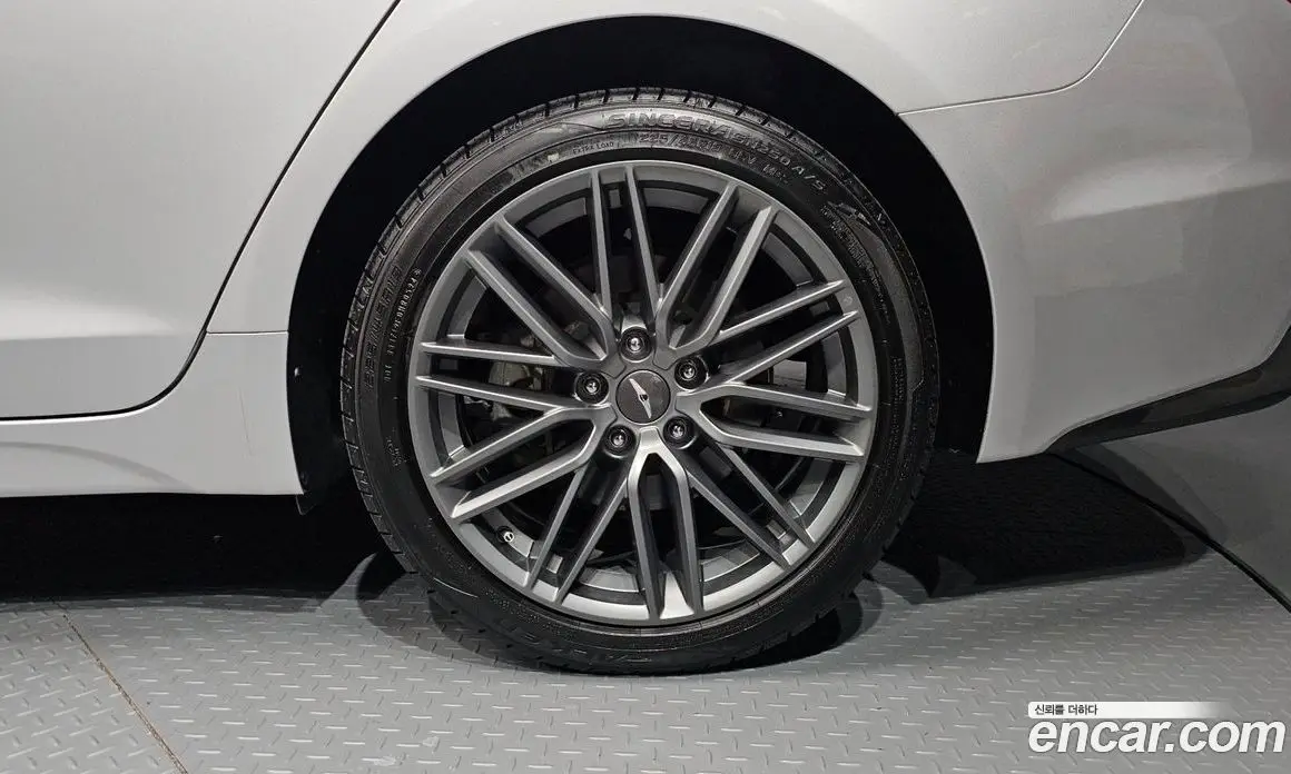 Genesis G70 2018 2.0 автомат (гидро), фото 7