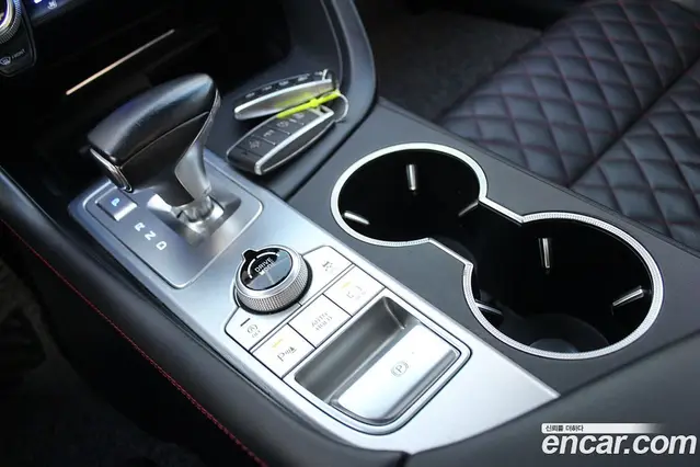 Genesis G70 2018 3.3 автомат (гидро), миниатюра 11