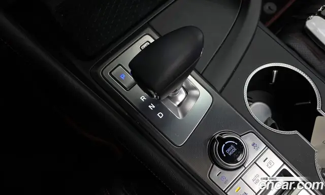 Genesis G70 2024 2.5 автомат (гидро), миниатюра 11