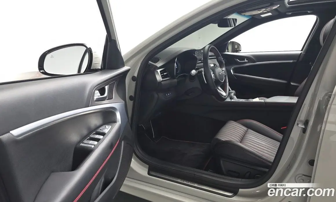 Genesis G70 2024 2.5 автомат (гидро), фото 12