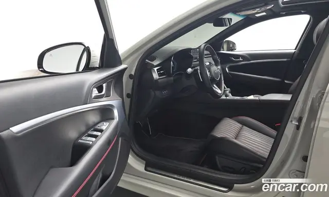 Genesis G70 2024 2.5 автомат (гидро), миниатюра 12