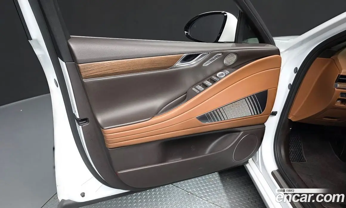 Genesis G80 2022 0.2 автомат (гидро), фото 14
