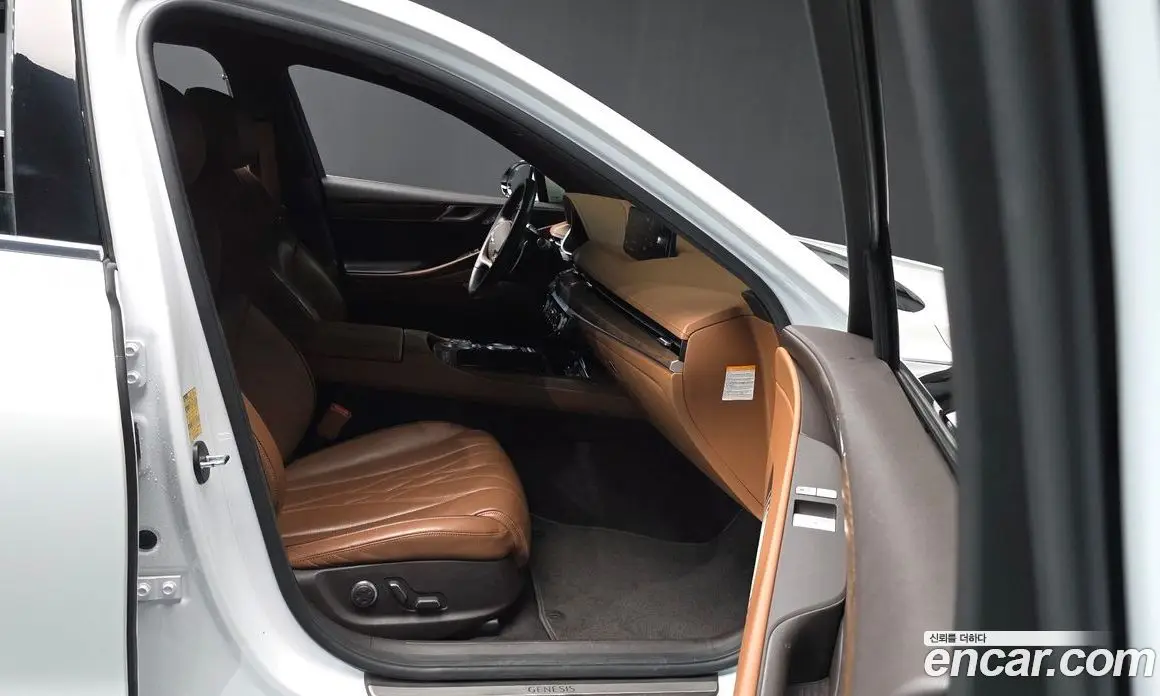 Genesis G80 2022 0.2 автомат (гидро), фото 17
