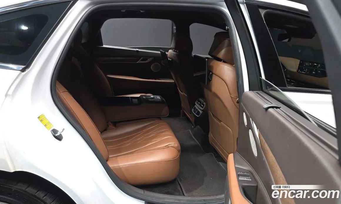 Genesis G80 2022 0.2 автомат (гидро), фото 18