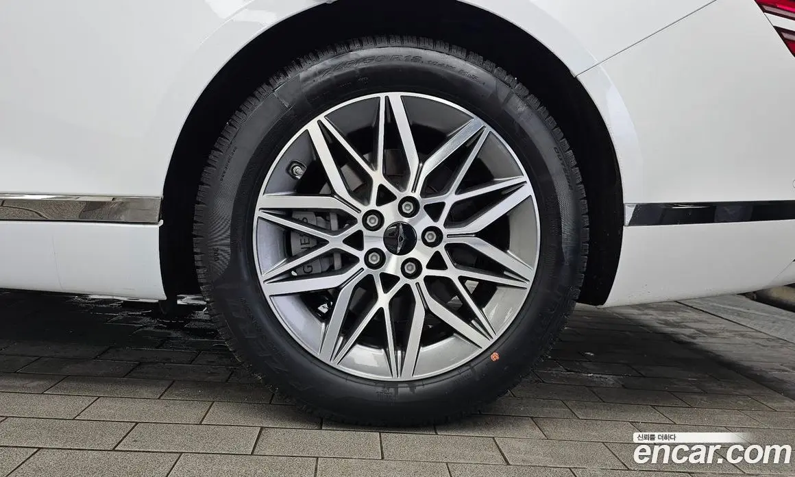 Genesis G80 2024 2.5 автомат (гидро), фото 7