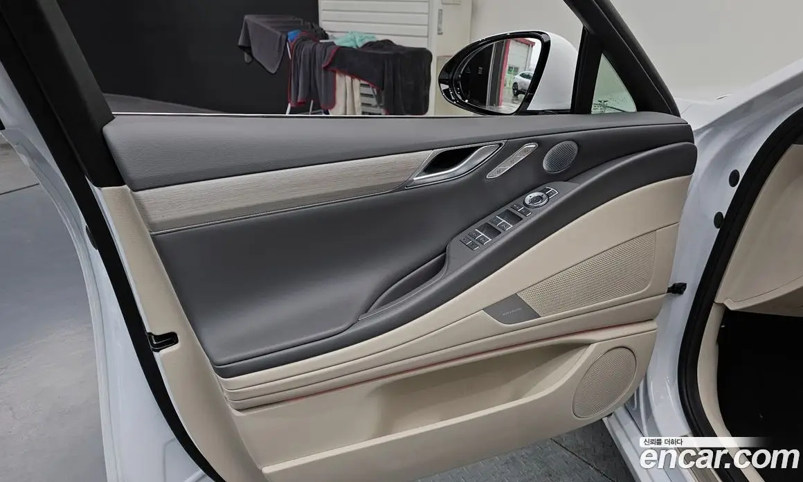 Genesis G80 2025 2.5 автомат (гидро), фото 13