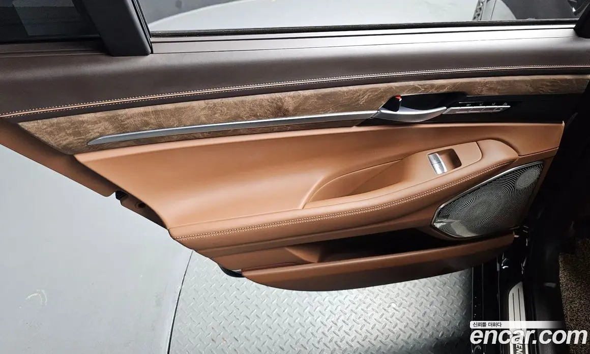 Genesis G90 2019 5.0 автомат (гидро), фото 15
